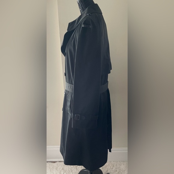 Vintage Tip Top Black Lined Trench Coat Size 36 - Picture 3 of 16